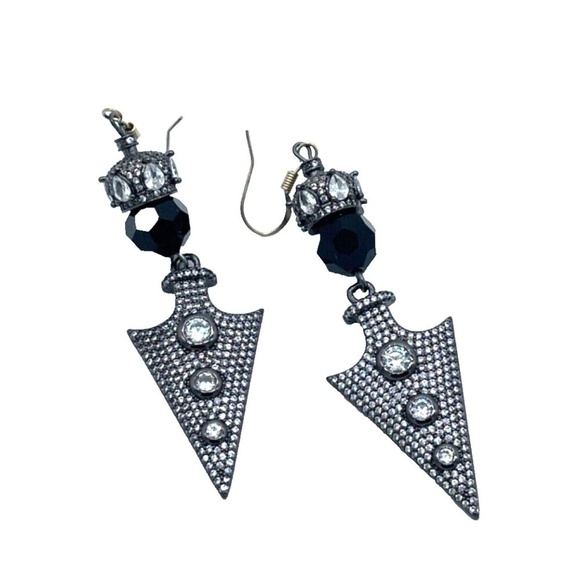 Arrowhead Dangly Earrings; Silver/Black with Rhinestones - Picture 2 of 3